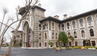 ‘Taciz listesi’ skandalı sonrası… İstanbul Erkek Lisesi’nin müdürü görevden alındı