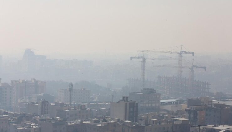 Tahran’da hava kirliliğinin yüzde 22’si motosiklet kaynaklı