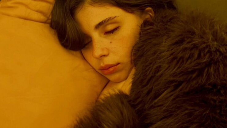 Taşacak Bu Deniz’in Esme’si Deniz Baysal’dan yeni paylaşım! Kamera arkasından görüntüler yayınladı