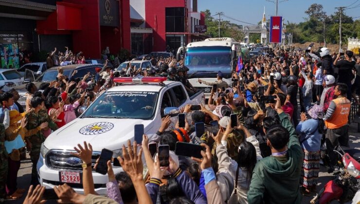 Tayland, 155 gündür alıkoyduğu 18 Kamboçyalı askeri iade etti