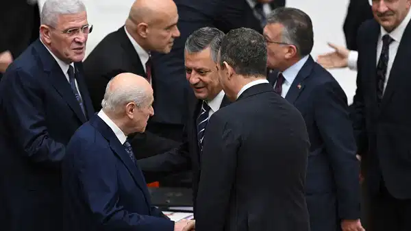 TBMM’den görüntüler: Liderler ‘bütçe’ için bir araya geldi