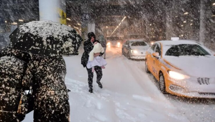 Temkinli yorumlarıyla tanınan uzmandan İstanbul için kar tahmini! Yılbaşı ihtimali daha da arttı
