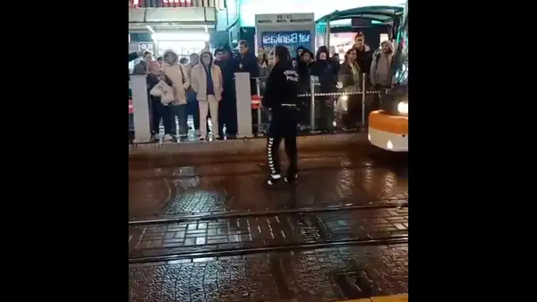 ‘Terörsüz Türkiye’ sürecini eleştiren polis jet hızıyla açığa alındı