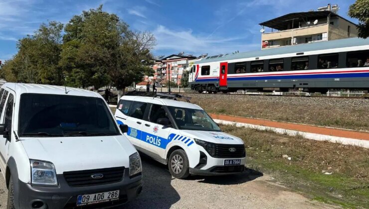 Torununu trenin altında kalmaktan kurtarmıştı… Yaşam mücadelesini kaybetti!