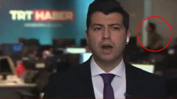TRT Haber canlı yayınında ortalık karıştı: Ceketi fırlattı, ‘Yeter!’ diye bağırdı