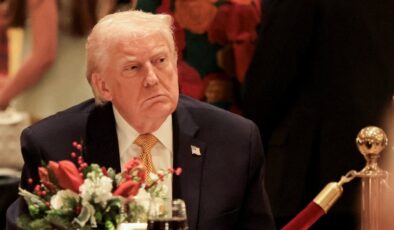 Trump’tan Demokratlara Epstein uyarısı: Birçok kişinin itibarı zedelenecek