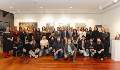 TSKB 30 genç sanatçıyı ödüllendirdi