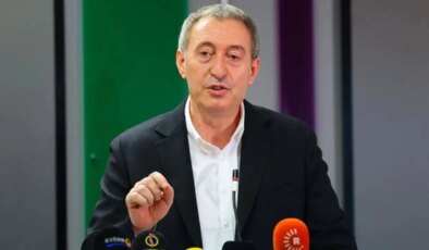 Tuncer Bakırhan’dan ‘süreç’ açıklaması: ‘Birileri CHP’yi dışına itmeye çalışıyorsa, demek ki ortada bir oyun var’