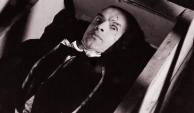 Türk sinemasının kült korku filmi ‘Drakula’ İstanbul’da yeniden seyirciyle buluşuyor