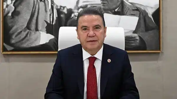 Tutuklu Başkan Böcek’ten adalet ve vicdan çağrısı: ‘Geri dönüşü olmayan bir ihmalin kurbanı olmak istemiyorum’