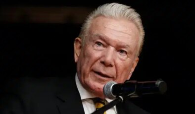 Uğur Dündar duyurdu: ‘Neler var anlatacak neler… Çok yakında…’