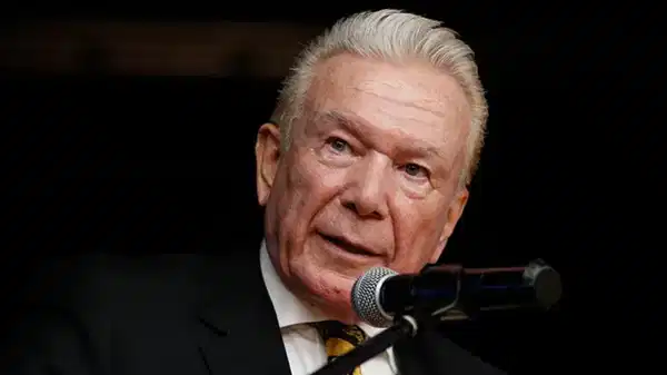 Uğur Dündar duyurdu: ‘Neler var anlatacak neler… Çok yakında…’