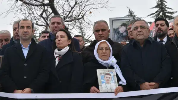 Uludere’de yaşamını yitirenler anıldı