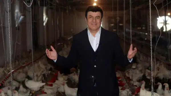 Ünlü sanatçı Coşkun Sabah ticarette umduğunu bulamadı: 450 bin yumurta hedefliyordu!