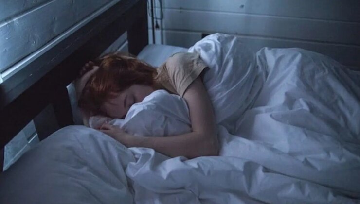 Uzmanı uyardı: Sağlığınız için en zararlı uyku pozisyonu açıklandı