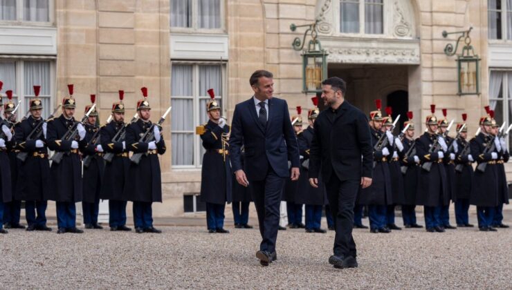 Vladimir Zelensky, Emmanuel Macron ile bir araya geldi