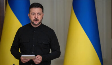 Vladimir Zelensky: Rusya savaşı uzatıyor