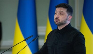 Vladimir Zelensky’den, Trump görüşmesi öncesi mesaj