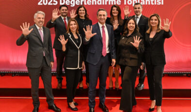 Vodafone’un Türkiye’ye yatırımı 480 milyar TL’yi aştı