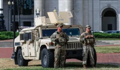 Washington’da Ulusal Muhafızlar silahlandırıldı