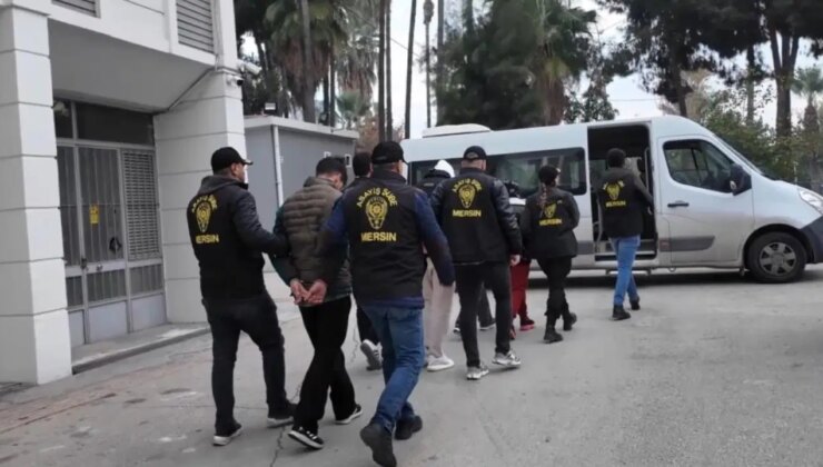 Yabancıların pasaportlarına el koyup fuhuş yaptıran şebeke çökertildi: 3 tutuklama