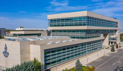 Yüce Divan’da yargılanan eski Danıştay üyesi Çetin’e “görevi kötüye kullanma” suçundan 5 ay hapis