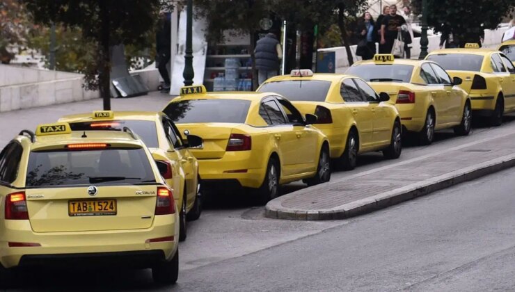Yunanistan’da taksiciler 48 saatlik grevde: Bakanlık önünde protesto