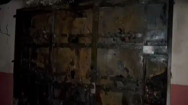 Zeytinburnu’nda korkutan yangın: 5’i çocuk 9 kişi dumandan etkilendi!