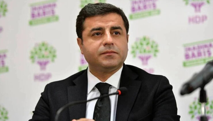 15 yıla kadar hapsi isteniyor: Selahattin Demirtaş’ın Diyarbakır’da yargılandığı dava ertelendi