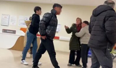 17 yaşındaki gençlerin kavgası kanlı bitti: 2 yaralı