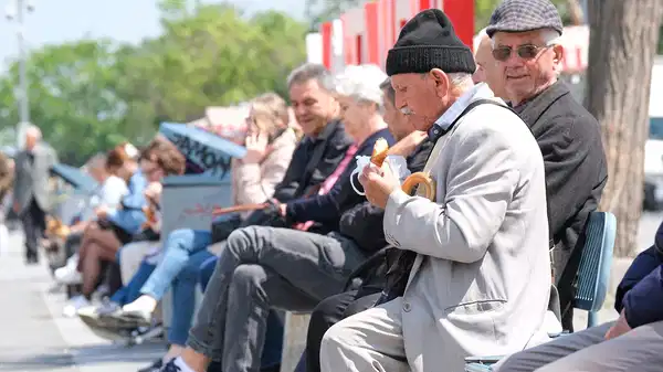 2025’te faiz giderleri rekor kırdı! Borçların faizi emekliye verilse en düşük aylık bakın ne kadar olurdu?