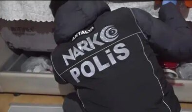 32 adrese eş zamanlı uyuşturucu operasyonu: 25 gözaltı