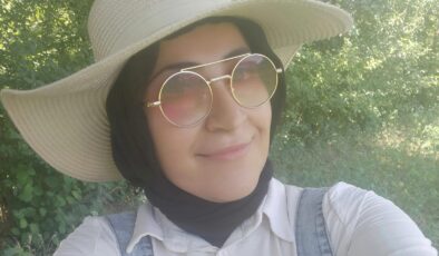 Emine Öztürk’ten Duyguların Şiire Döküldüğü İlk Kitap: Papatyadan Dökülenler