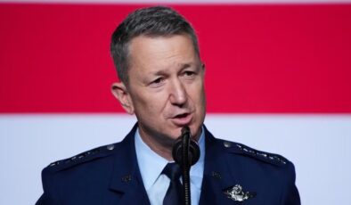 ABD Genelkurmay Başkanı, Venezuela’ya saldırıların detaylarını anlattı