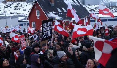 ABD Hazine Bakanı’ndan Grönland tehdidi