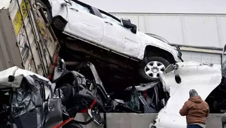 ABD’de 100’ü aşkın aracın karıştığı zincirleme kaza nedeniyle otoyol 8 saat trafiğe kapalı kaldı