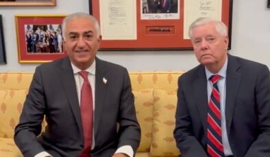 ABD’li Senatör Graham, Şah’ın oğlu Rıza Pehlevi ile buluştu: Yardım yolda