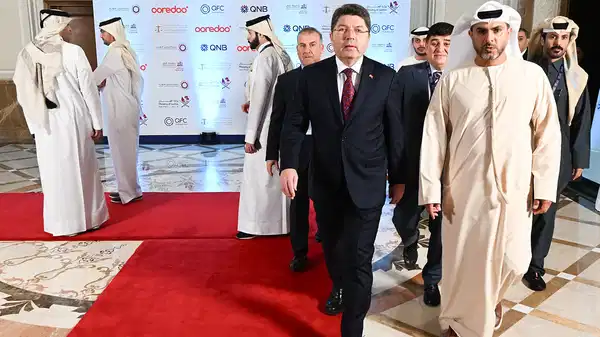 Adalet Bakanı Yılmaz Tunç, Katar’da Hukuk Forumu’na katıldı