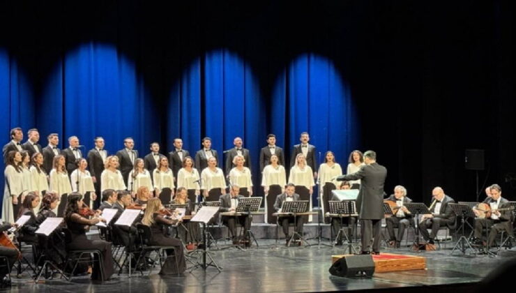 AKM’deki konserde İFO’ya, Korobeinikov ve Rodionov eşlik etti: Yeni yıl, ilk konser