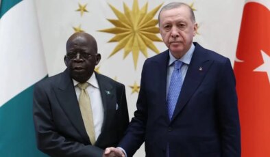 AKP’li Cumhurbaşkanı Erdoğan: ‘Nijerya’daki yatırımlarımızı destekleyecek fırsatları görüştük’