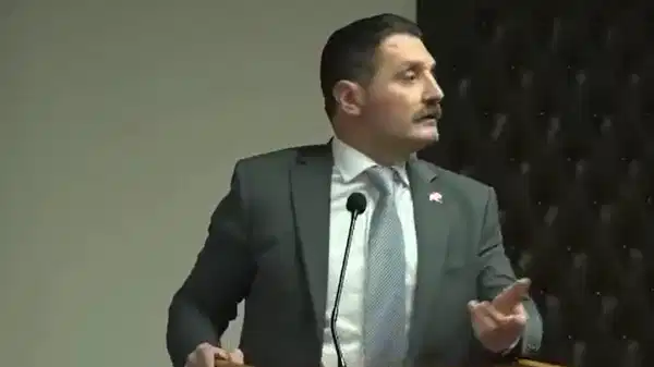 AKP’li isimden tepki çeken açlık sınırı ‘yorumu’: ‘Bu ülkede açlık olsaydı fazlalığı olmazdı’