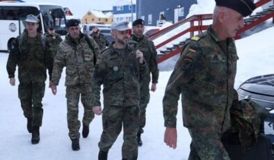Alman askerleri Grönland’daki görevini tamamlayarak ayrılıyor