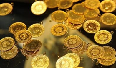 Altın ve gümüşte tarihte eşi görülmemiş seviyeler! Uzmanlar yatırımcıları uyardı