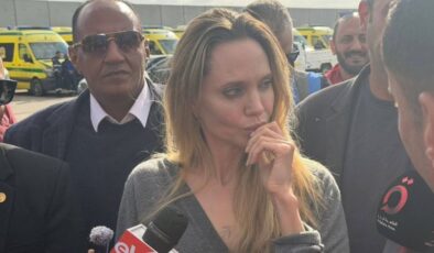Angelina Jolie, Refah sınırında Gazzelileri ziyaret etti