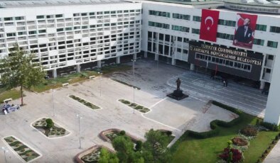 Antalya Büyükşehir Belediyesi soruşturmasında 5 tutuklama