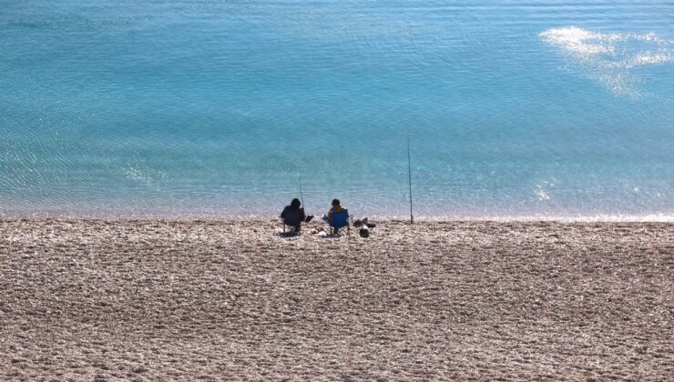 Antalya’da deniz suyu sıcaklığı, hava sıcaklığını geride bıraktı