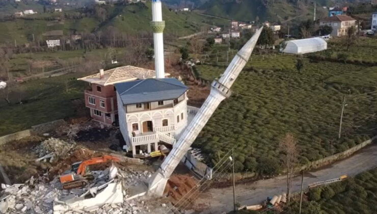 Arazi anlaşmazlığı üzerine cami yıkıldı: ‘Sana para vereceğimize…’