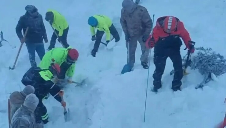 Artvin’de çığ düştü, 3 çoban karlar altında: Kötü haber geldi!