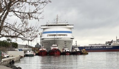 ‘Astoria Grande’ kruvaziyeri Samsun’a demirledi