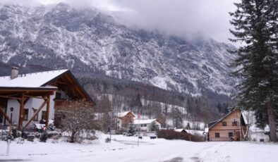Avusturya’da 3 ayrı çığ düşmesinden toplam 8 kişi hayatını kaybetti
